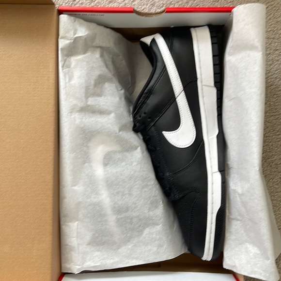 Nike Dunk Low Men’s Panda 2.0 Black and White Size 13 New!